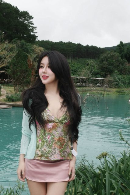 Nguyễn Thanh Hằng - Mưa