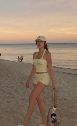 Thủy Tiên - Cuộc đời vội vã, Đừng bỏ lỡ hoàng hôn.