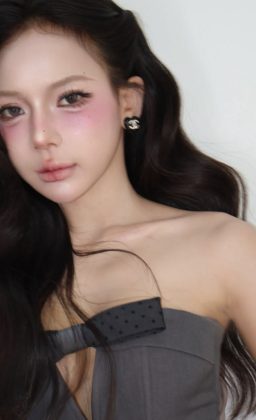 Phạm Quỳnh Trang - Huong My Nguyen make tôi như búp bê thế nàyyy Thảo Phạm hot hair HN