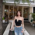 Ly Ly Trần - Em hiểu chuyện thì ai hiểu em?