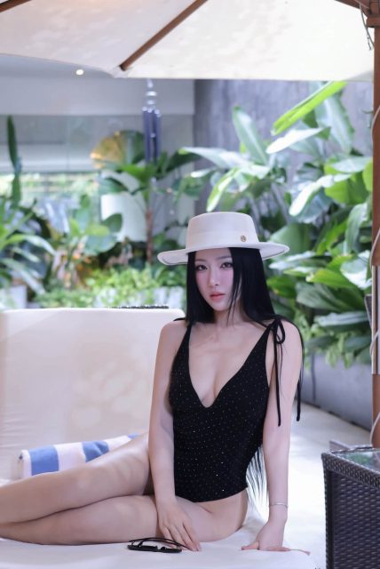 Phạm Phương Thu - Anh học thêm, để kể em nhiều điều. Em học thêm, để hiểu những gì anh…
