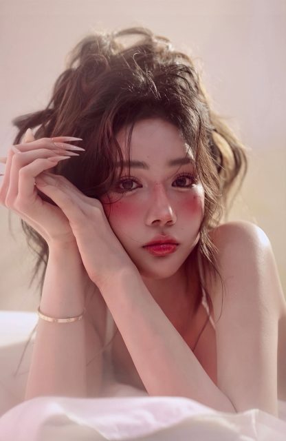 Khánh Vân Phạm - Lang thang ở chốn thiên đàng