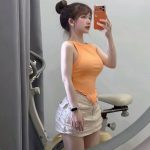 Thùy Trang - tôi quá khổ nên chẳng vừa lòng anh tik: withthuytrang ins: _trangthuy