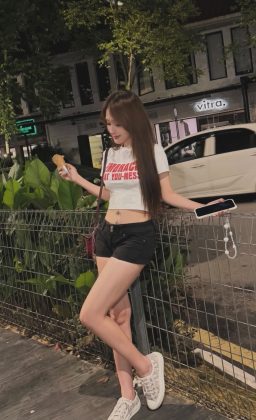 Thảo Uyênn