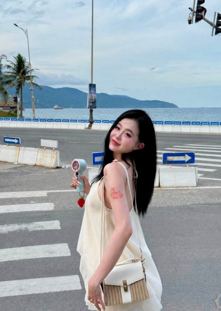 Mẫn Mẫn - ai rồi cũng sẽ phải bước tiếp