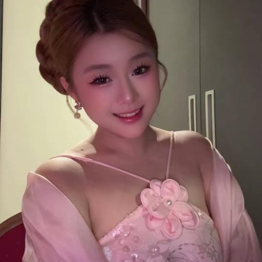 Quỳnh Nga - Độc thân không có nghĩa là em không tốt Mà là do anh không đủ tốt để…